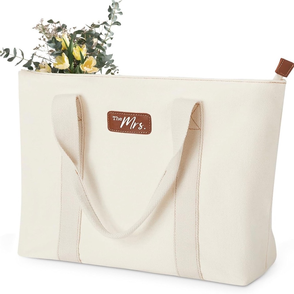 Brand new Mrs. Tote Bag- perfect for new Bride!